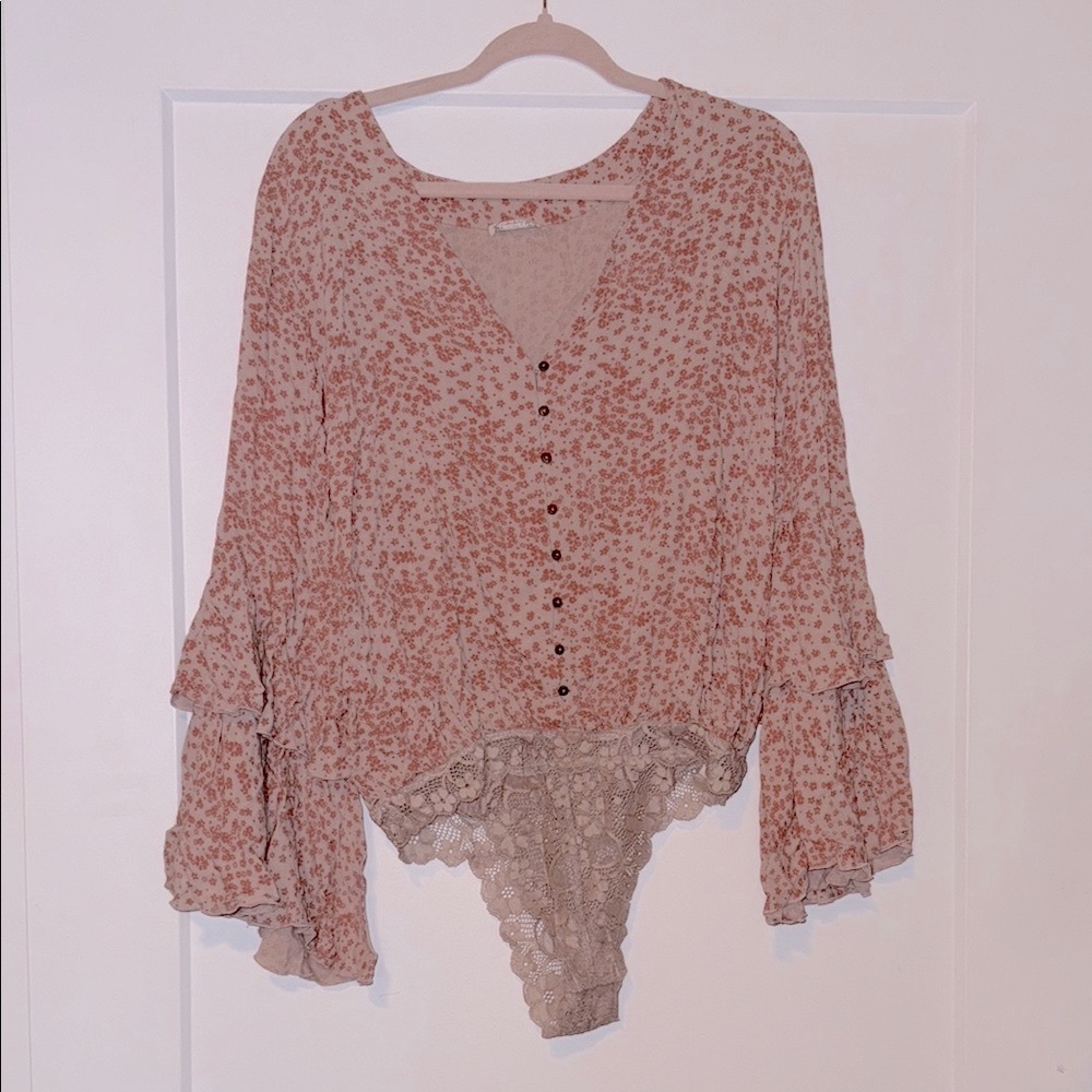 Free People Floral Lace Trim Blouse - Pink size L